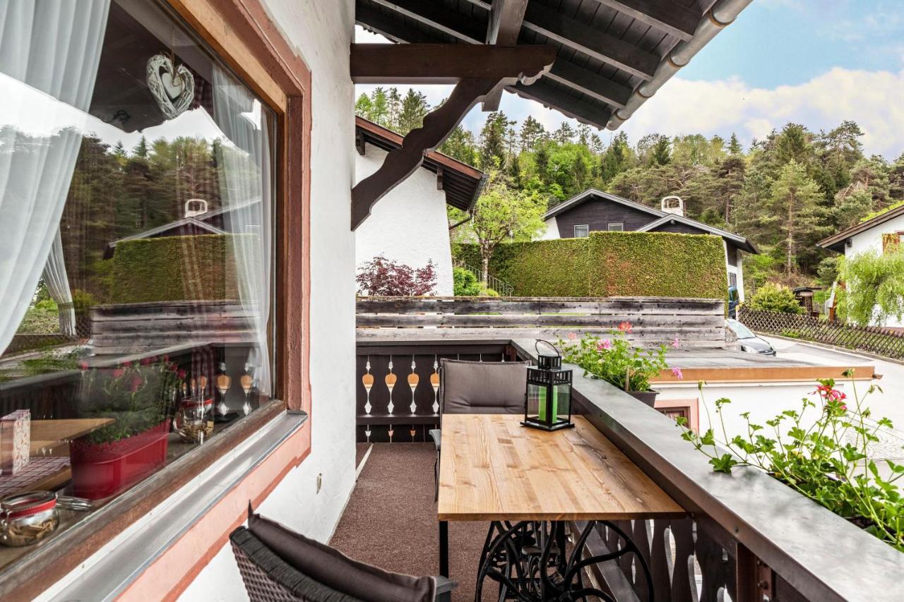 Ferienwohnung Bergblick Garmisch-Partenkirchen Bagian luar foto