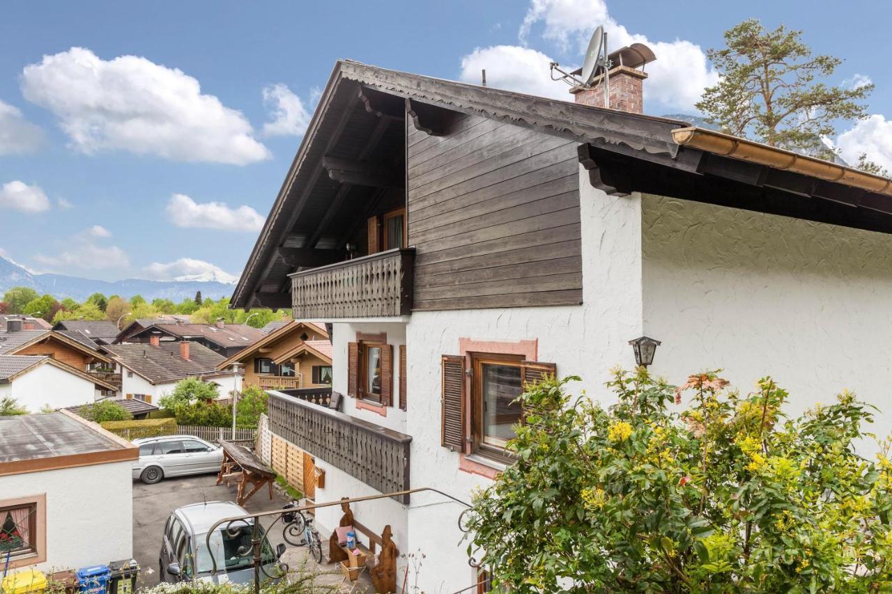 Ferienwohnung Bergblick Garmisch-Partenkirchen Bagian luar foto